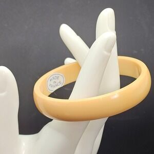 Vintage Pale Peach Bakelite Bangle Bracelet Tested Made In France Size 7.5"